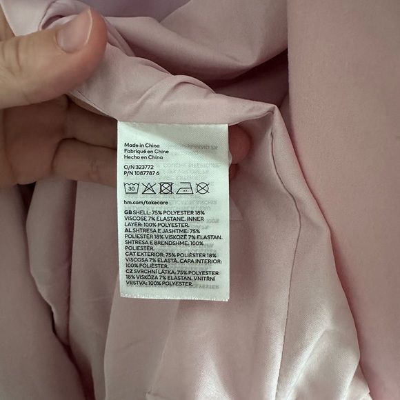 H&M Blazer - size medium - Picture 6 of 7